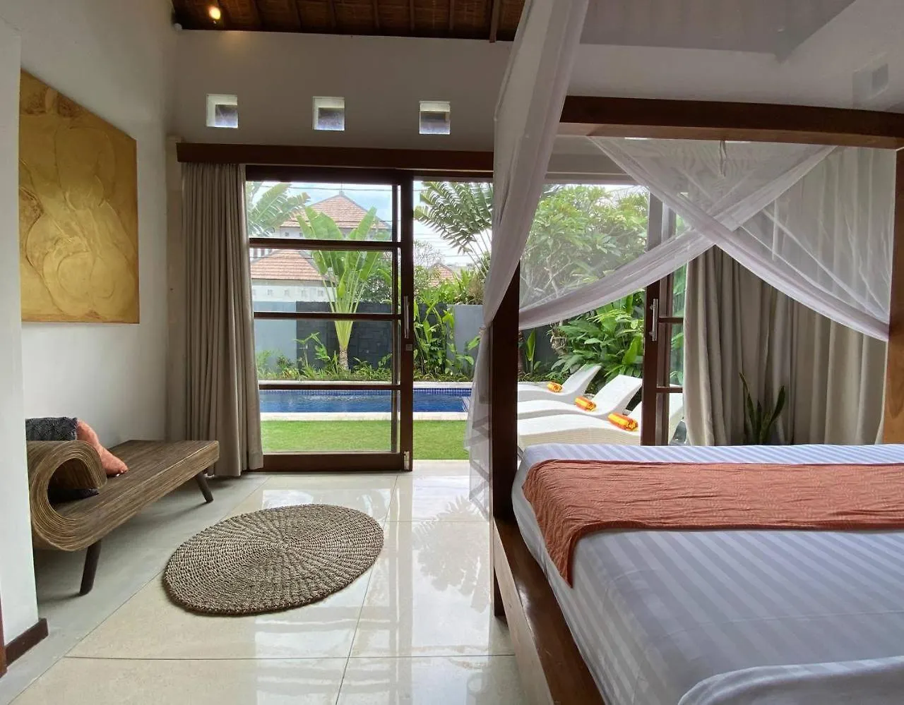 Spacious Villa In Petitenget Top Location Seminyak  0*, Seminyak (Bali)