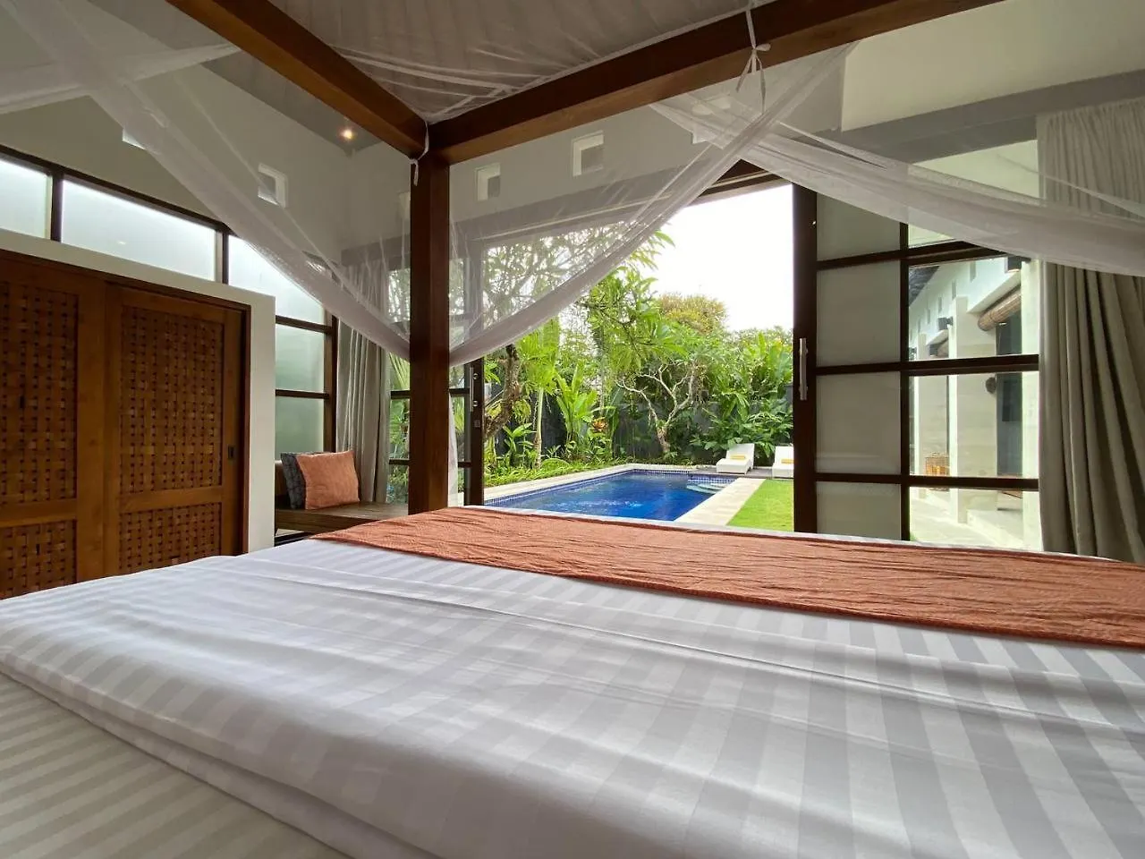Spacious Villa In Petitenget Top Location Seminyak  Seminyak (Bali)