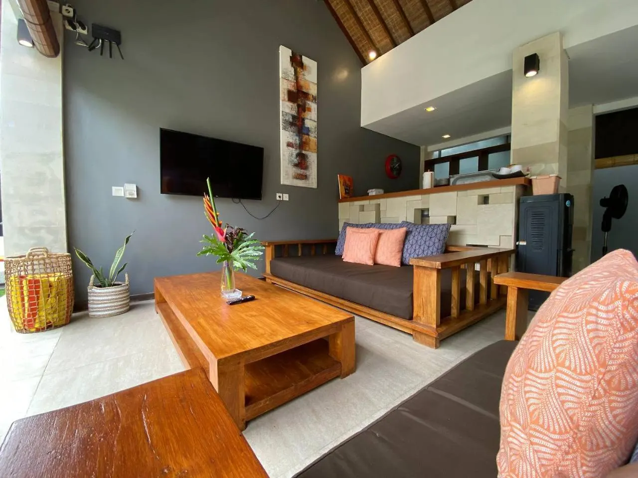 Spacious Villa In Petitenget Top Location Seminyak  Indonesia