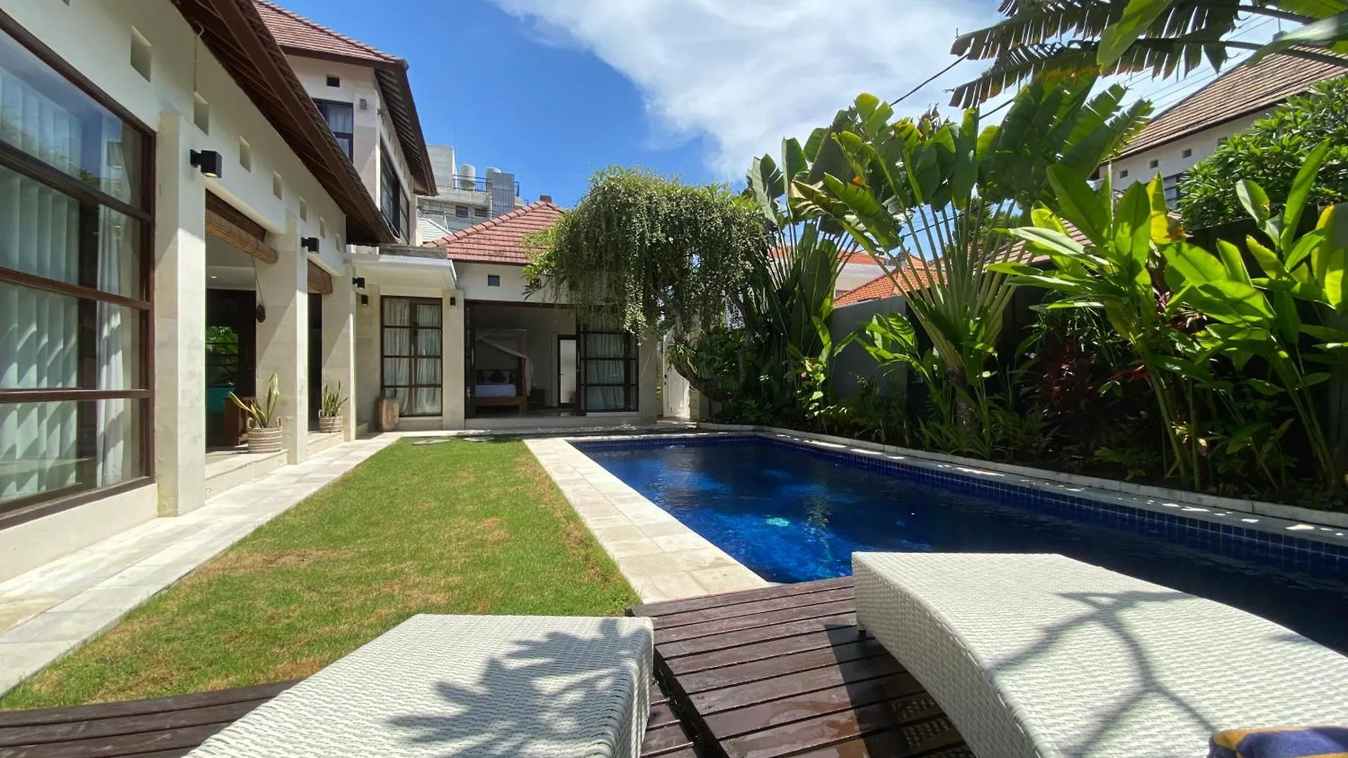 Spacious Villa In Petitenget Top Location Seminyak